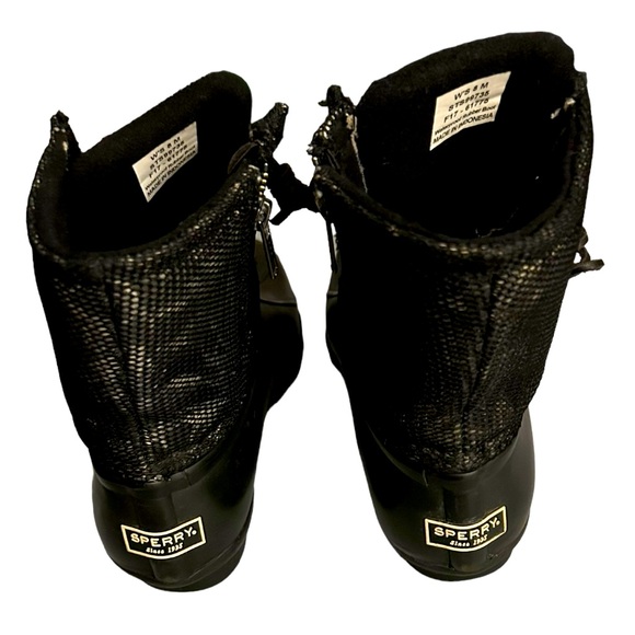 Sperry saltwater duck boots in size 8. Black lace pattern. Excellent condition. - Picture 2 of 6